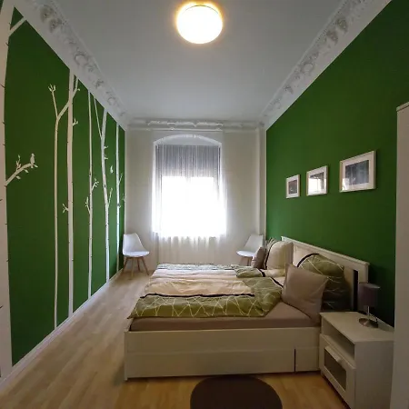 Xenia Apartment *