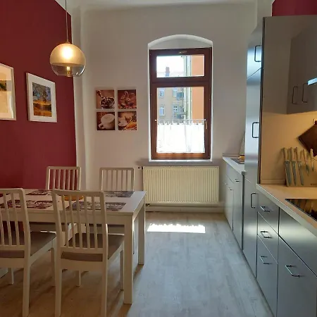 Xenia Apartment *